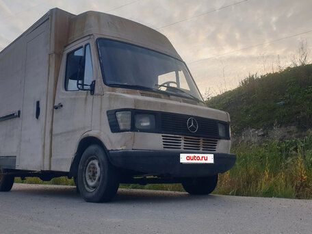 1995 Mercedes-Benz T1, жёлтый, 369000 рублей, вид 1