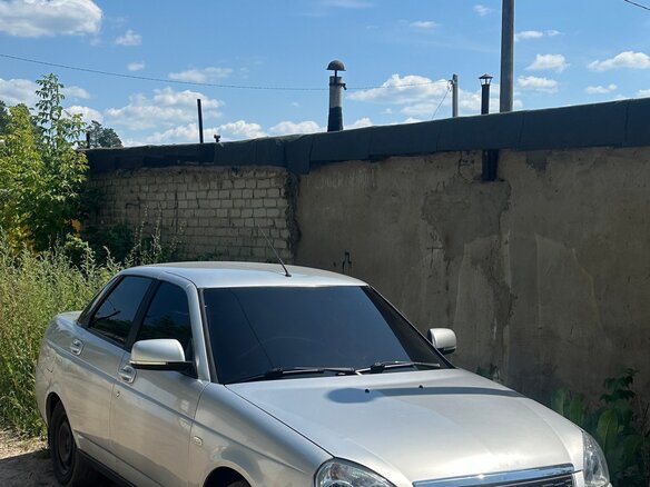 2015 Lada (ВАЗ) Priora I Рестайлинг, серебристый, 430000 рублей - вид 1