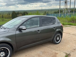 2010 Kia Ceed I Рестайлинг, серебристый, 490000 рублей, вид 2