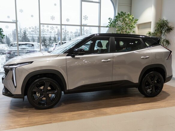2026 Geely Cityray, серебристый, 2954990 рублей - вид 3