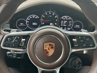 2021 Porsche Cayenne III, серый, 9700000 рублей, вид 4
