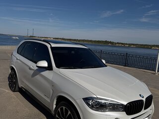 2017 BMW X5 40d III (F15), белый, 3500000 рублей, вид 2