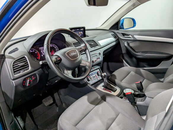 2015 Audi Q3 I (8U) Рестайлинг, голубой, 1955000 рублей - вид 15
