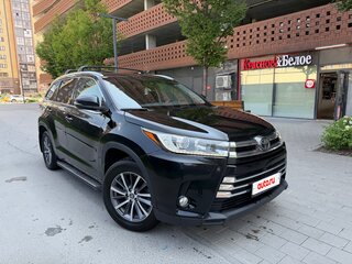 2017 Toyota Highlander III (XU50) Рестайлинг, чёрный, 3300000 рублей, вид 1