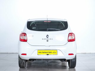 2018 Renault Sandero II Рестайлинг, белый, 889000 рублей, вид 4