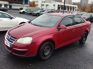 2010 Volkswagen Jetta V, красный, 440000 рублей, вид 1