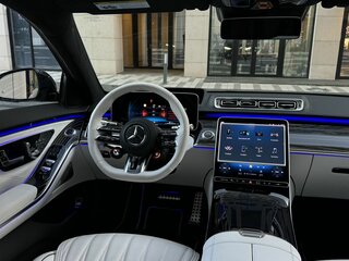 2025 Mercedes-Benz S-Класс AMG 63 e AMG Long IV (W223), чёрный, 28990000 рублей, вид 2