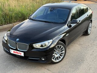 2015 BMW 5 серии Gran Turismo 535d xDrive VI (F10/F11/F07) Рестайлинг, чёрный, 2500000 рублей, вид 2