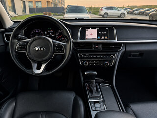 2017 Kia Optima IV, белый, 1650000 рублей, вид 3
