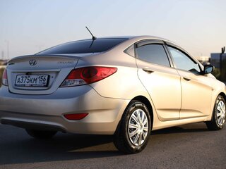 2011 Hyundai Solaris I, бежевый, 567573 рублей, вид 5