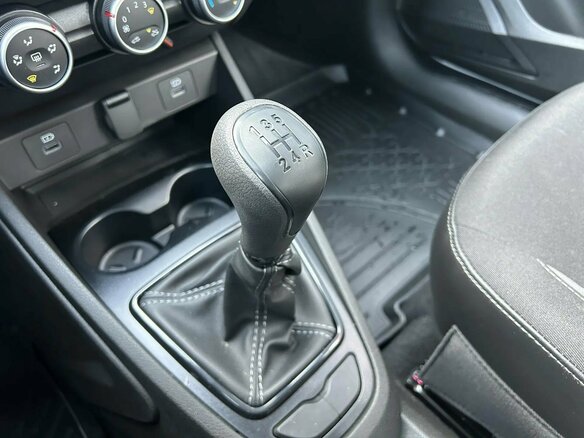 2026 Lada (ВАЗ) Vesta I Рестайлинг (NG), белый, 1498000 рублей - вид 12