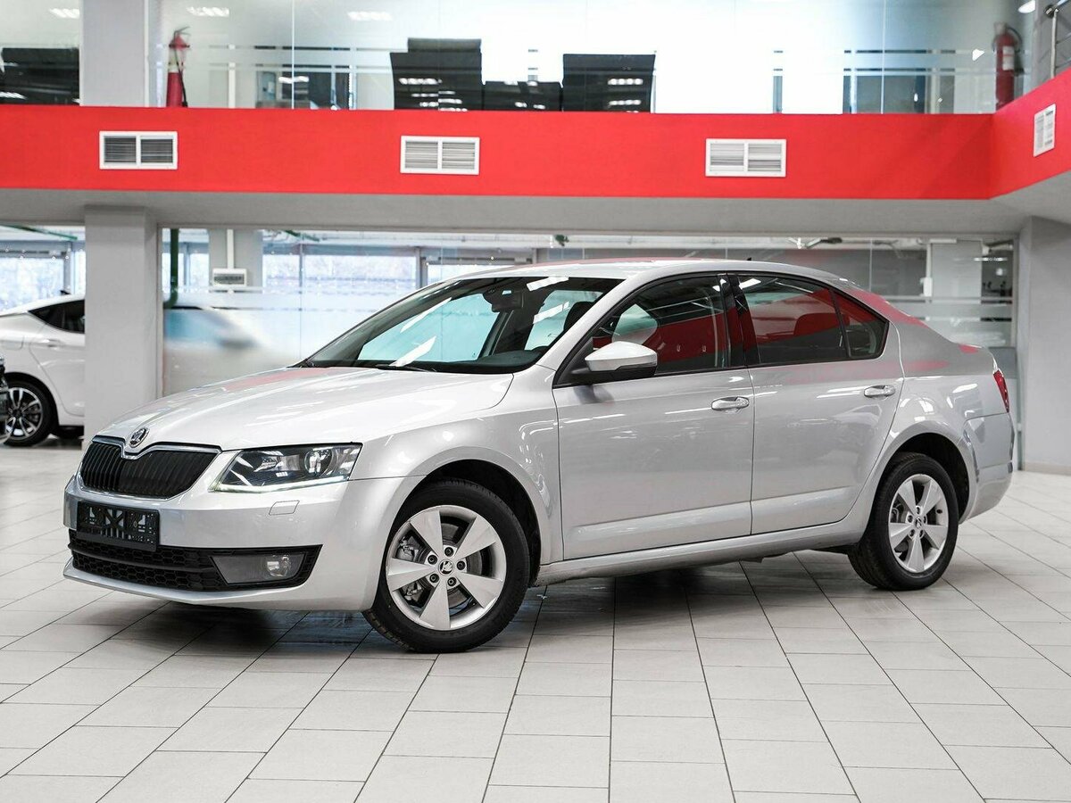 Открыть фотографии: Skoda Octavia III (A7)