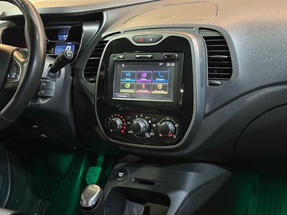 2018 Renault Kaptur I, серебристый, 1490000 рублей - вид 10