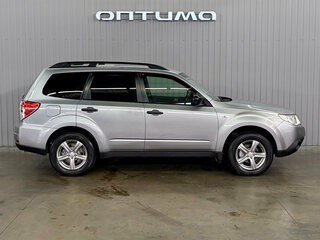 2011 Subaru Forester III Рестайлинг, серебристый, 1100000 рублей, вид 4