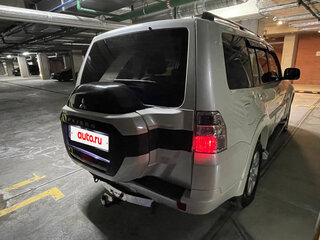 2014 Mitsubishi Pajero IV Рестайлинг 1, белый, 2050000 рублей, вид 2
