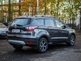 2017 Ford Kuga II Рестайлинг, серый, 1699000 рублей, вид 2