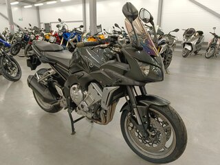Yamaha FZ1