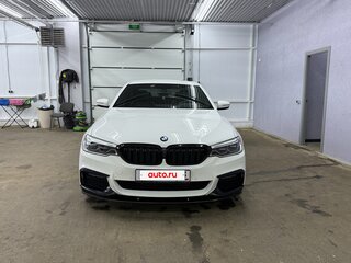 2018 BMW 5 серии 530d xDrive VII (G30/G31/G38), белый, 6100000 рублей, вид 2