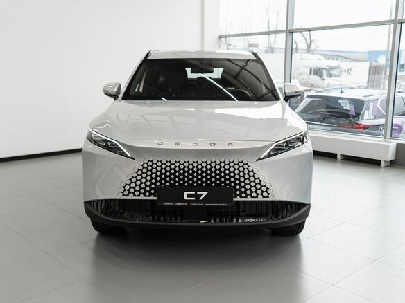 2026 Omoda C7, серебристый, 3299000 рублей - вид 1