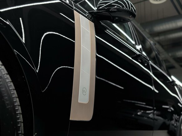 2026 Land Rover Range Rover P615 MHEV V, чёрный, 37000000 рублей - вид 8