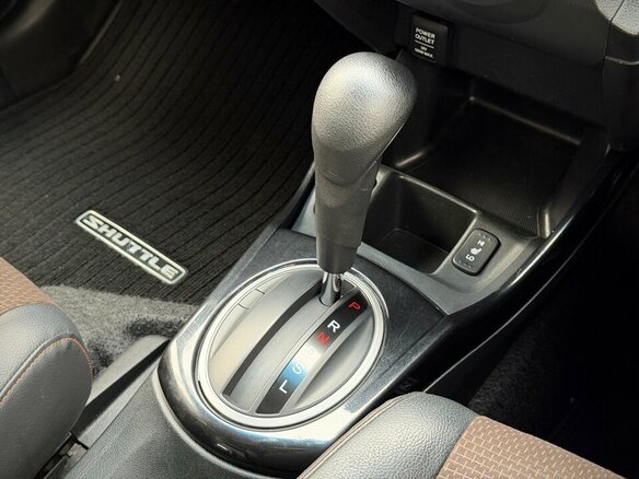 2013 Honda Fit Shuttle I Рестайлинг, серый, 980000 рублей - вид 16