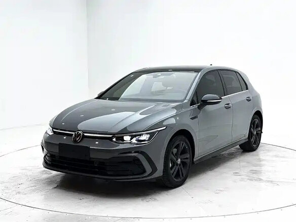 2022 Volkswagen Golf VIII, серый