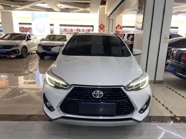 Открыть фотографии: Toyota Yaris XP150 Рестайлинг