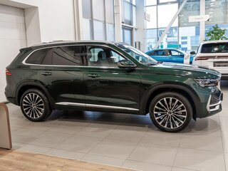 2025 Geely Monjaro I Рестайлинг, зелёный, 4905441 рублей, вид 5
