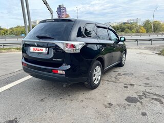 2013 Mitsubishi Outlander III, чёрный, 1090000 рублей, вид 3