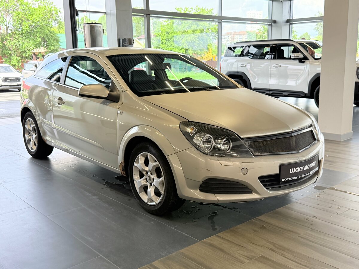 Открыть фотографии: Opel Astra H Рестайлинг