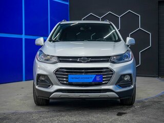 2021 Chevrolet Trax I Рестайлинг, серый, 1550000 рублей, вид 4