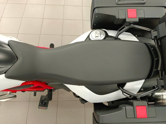 2015 BMW F 700 GS, белый, 720000 рублей - вид 25