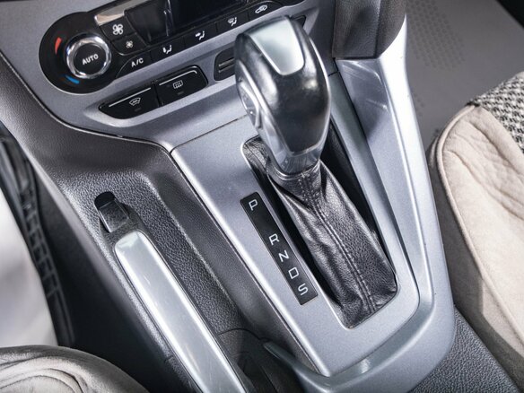 2012 Ford Focus III, серебристый, 999000 рублей - вид 15