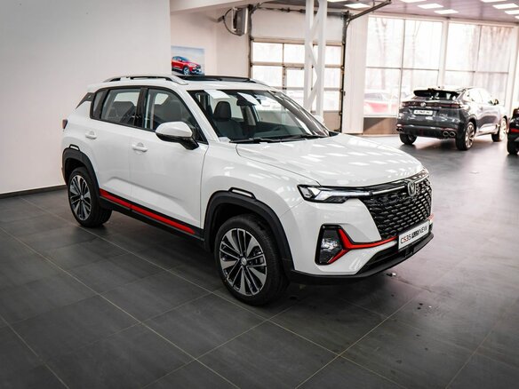 2024 Changan CS35 Plus I Рестайлинг, белый, 2709900 рублей