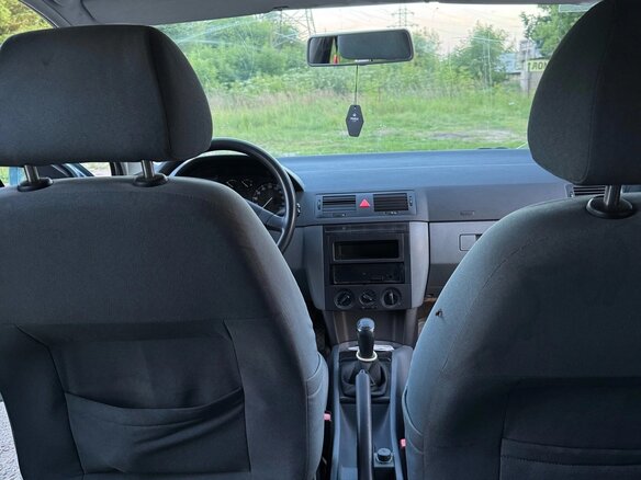 2002 Skoda Fabia I, синий, 310000 рублей - вид 8