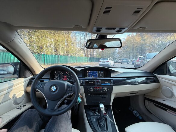 2011 BMW 3 серии 325xi V (E90/E91/E92/E93) Рестайлинг, чёрный, 1900000 рублей - вид 14