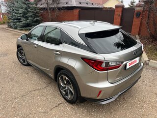 2019 Lexus RX 450h IV, серебристый, 6400000 рублей, вид 3