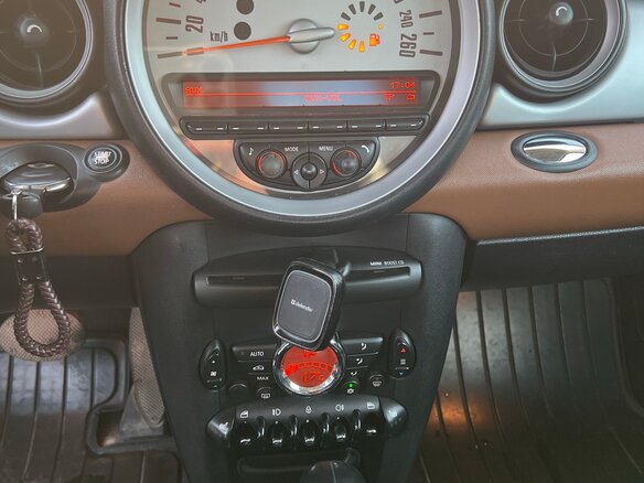 2010 Mini Hatch Cooper II (R56) Рестайлинг, коричневый, 850000 рублей - вид 11
