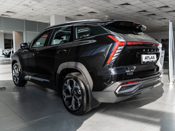 2026 Geely Atlas II, чёрный, 4119990 рублей - вид 14