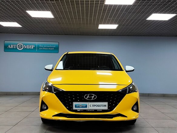 2021 Hyundai Solaris II Рестайлинг, жёлтый - вид 1