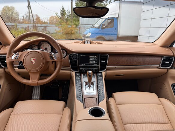 2012 Porsche Panamera 4S I, коричневый, 2990000 рублей - вид 9