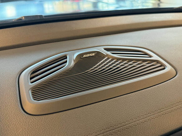 2024 Geely Monjaro I, серый - вид 23