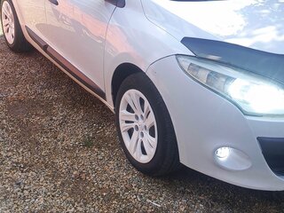 2009 Renault Megane III, белый, 560000 рублей, вид 4