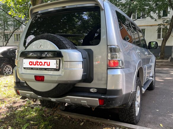 2008 Mitsubishi Pajero IV, серебристый, 1180000 рублей - вид 8