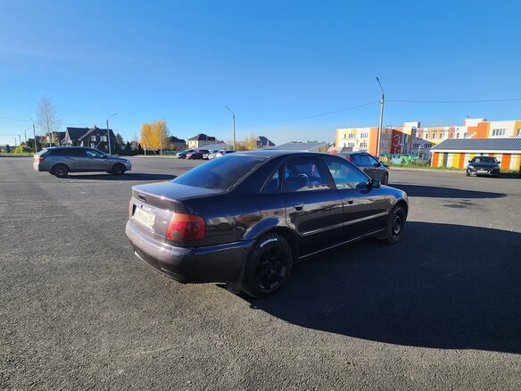 1995 Audi A4 I (B5), фиолетовый, 190000 рублей - вид 2