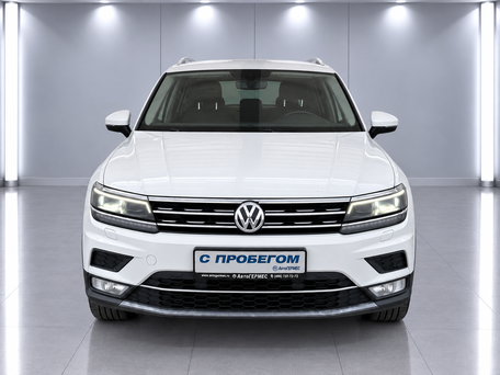 2017 Volkswagen Tiguan II, белый, 1560000 рублей, вид 2