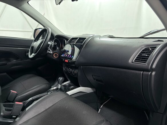 2013 Mitsubishi ASX I, белый, 1149000 рублей - вид 3