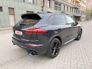 2017 Porsche Cayenne II Рестайлинг (958), синий, 3800000 рублей, вид 3