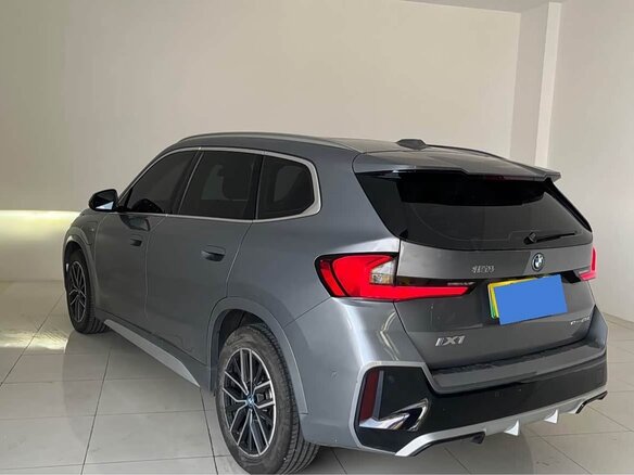 2025 BMW iX1 eDrive 25L, серый, 3830111 рублей - вид 6