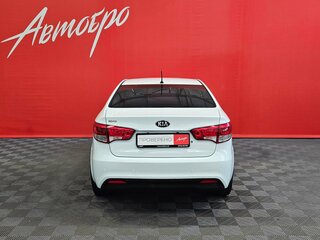 2015 Kia Rio III Рестайлинг, белый, 1000000 рублей, вид 4